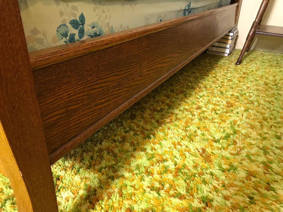 Stunning Tiger Oak Queen Size Sleigh Bed 57W X 80L X 54H (Does Not Include Mattress) [Photo 11]