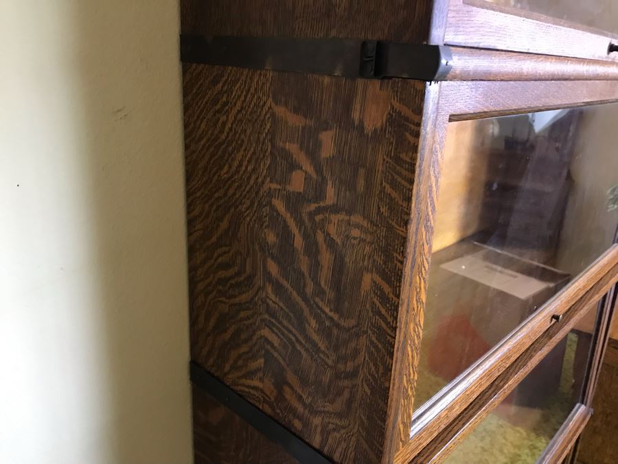 Striking Globe Wernicke Antique Tiger Oak Sectional Bookcase With (5) Bookcases, Base And Top 34W X 12D X 79H (Photo Shows Front / Side View) [Photo 12]