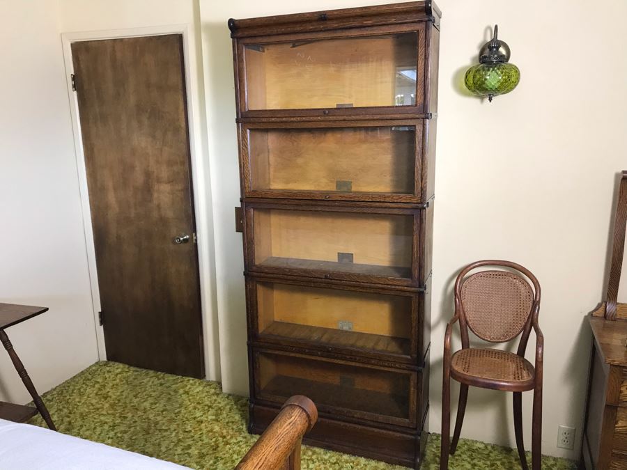 Striking Globe Wernicke Antique Tiger Oak Sectional Bookcase With (5) Bookcases, Base And Top 34W X 12D X 79H (Photo Shows Front / Side View) [Photo 7]