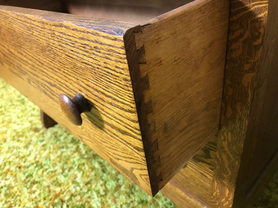 Antique Tiger Oak 4-Drawer Dresser With Swivel Mirror 40W X 20D X 63.5H [Photo 10]