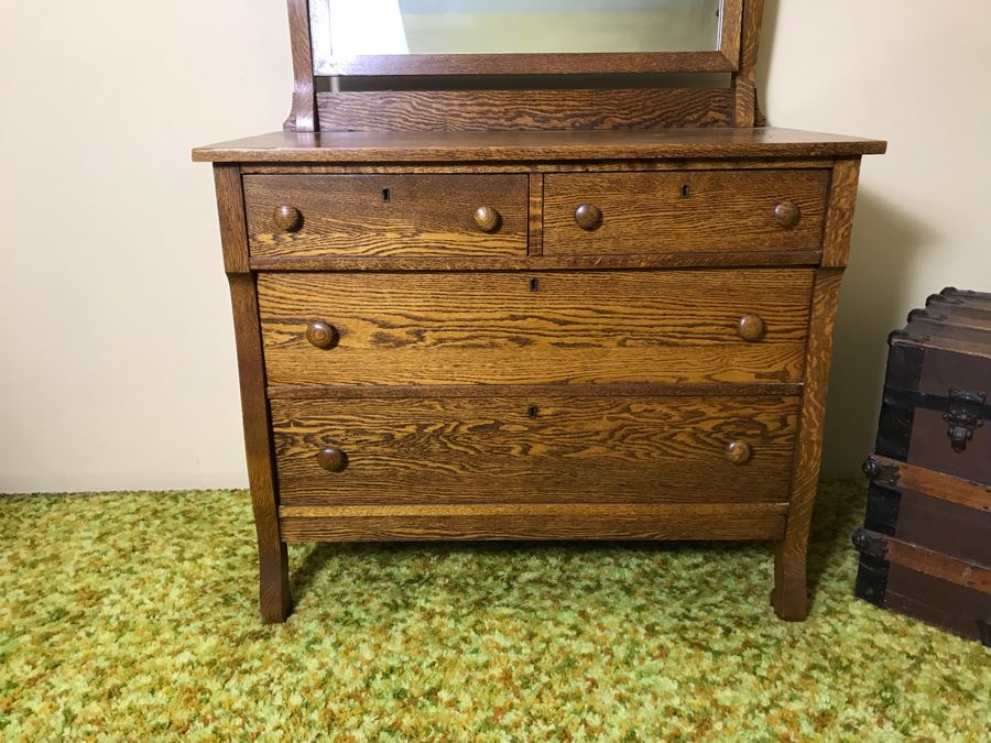 Antique Tiger Oak 4-Drawer Dresser With Swivel Mirror 40W X 20D X 63.5H [Photo 4]