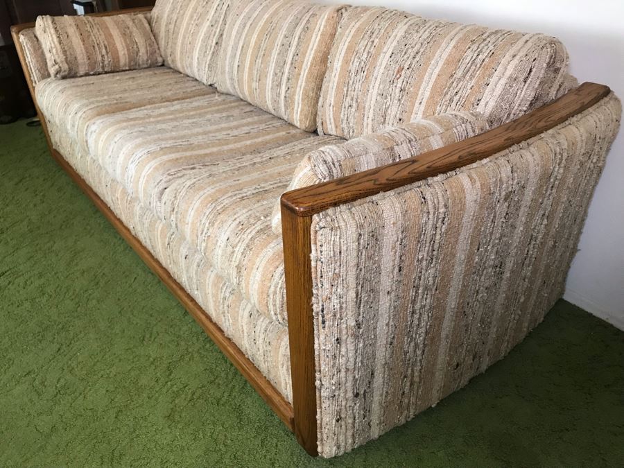 Vintage 1982 Oak Upholstered Sofa Like New [Photo 7]