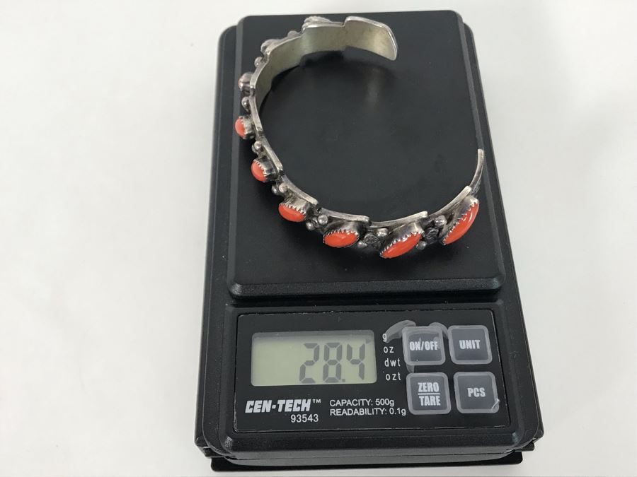 Signed M. Yazzie Sterling Silver Coral Cuff Bracelet 28.4g [Photo 12]