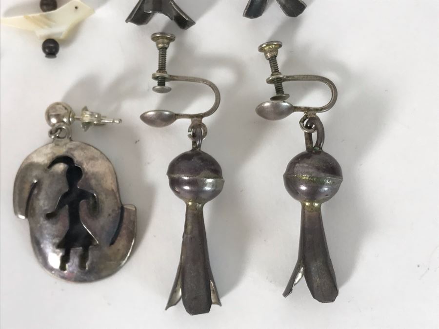 (6) Pairs Of Native American Earrings [Photo 4]