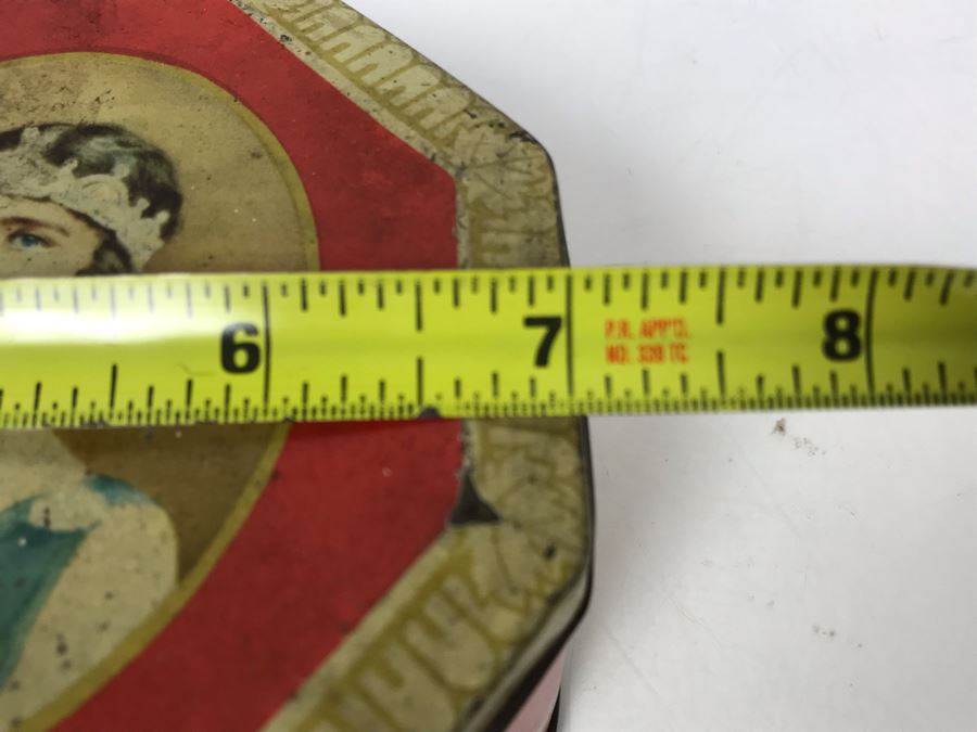 Pair Of Vintage English Tins [Photo 11]