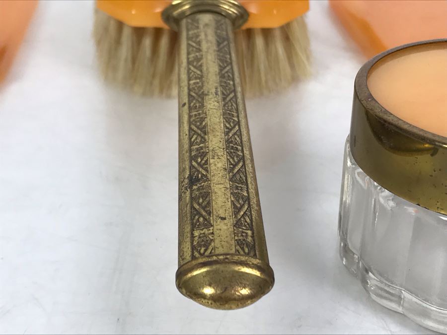 Vintage 4-Piece Vanity Set Hand Mirror Brush [Photo 7]