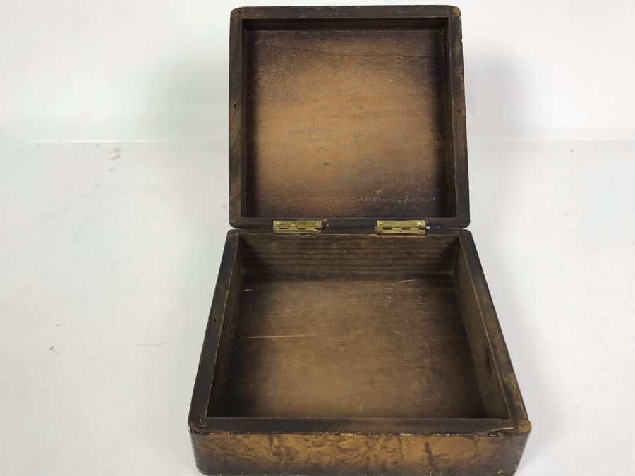 Old Italian Wooden Box 6 X 6 X 2.25H [Photo 5]