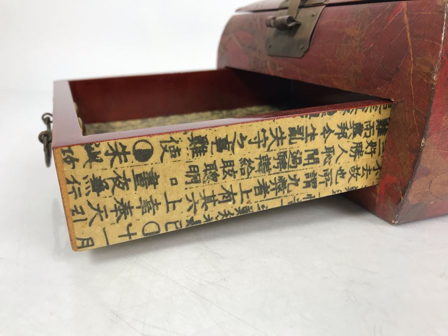 Vintage Asian Wooden Lacquer Jewelry Storage Travel Box With Real Inlaid Lacquer Leaves And Hinged Stand Up Mirror With Drawer Brass Hardware 9W X 10.5D X 4.5H - See Photos [Photo 22]