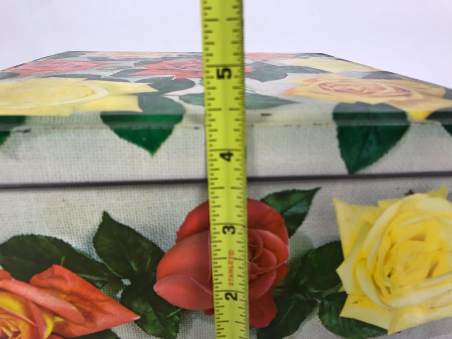  Vintage Tin Filled With Sewing Supplies And Old Buttons 9W X 4.5H [Photo 13]