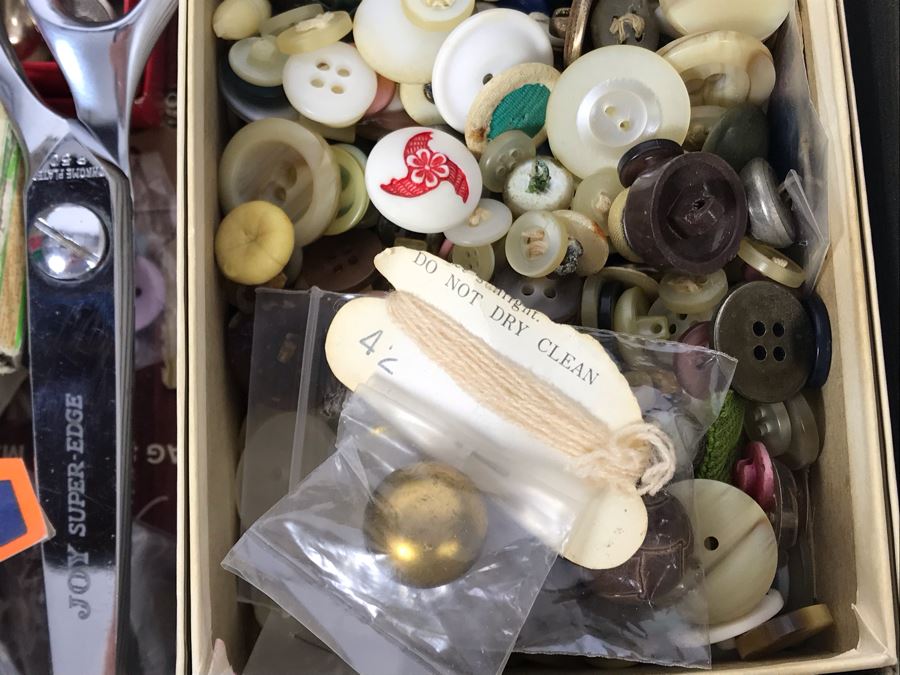  Vintage Tin Filled With Sewing Supplies And Old Buttons 9W X 4.5H [Photo 3]