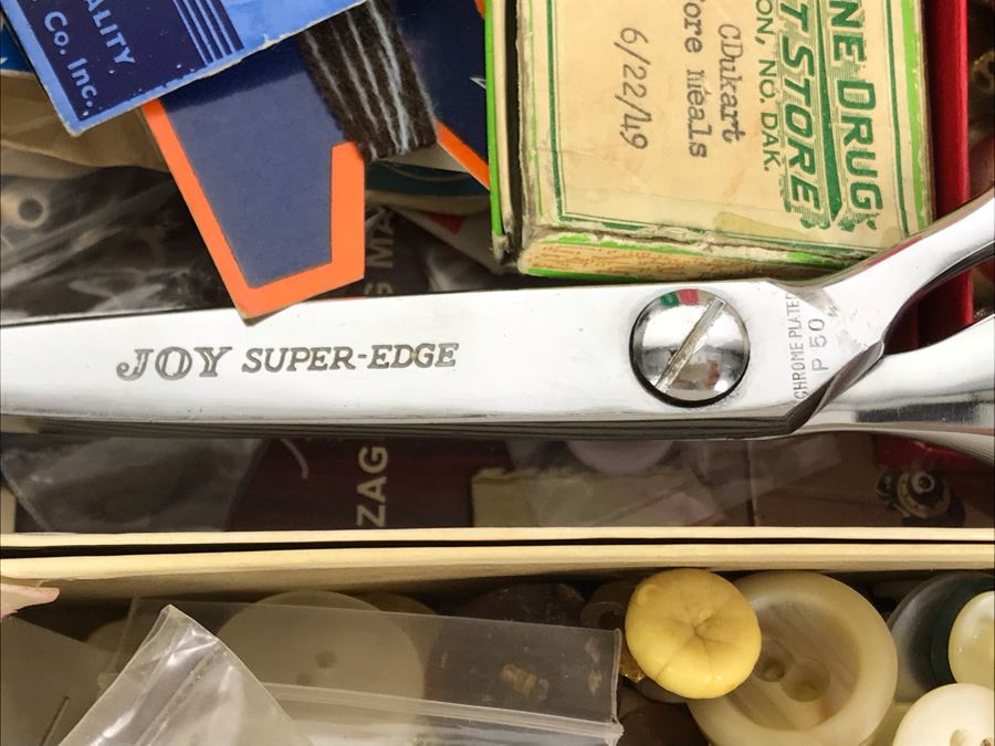  Vintage Tin Filled With Sewing Supplies And Old Buttons 9W X 4.5H [Photo 8]