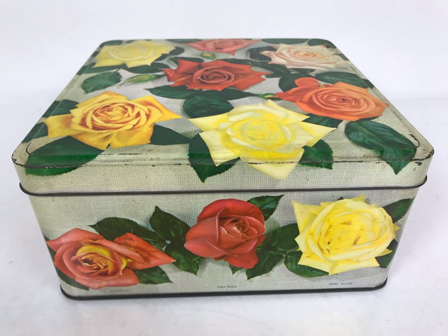  Vintage Tin Filled With Sewing Supplies And Old Buttons 9W X 4.5H [Photo 9]