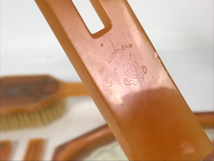 Vintage Art Deco Art-Y-Zan Vanity Set 11 Pieces (Comb And Shoehorn May Be Different Brand) [Photo 22]