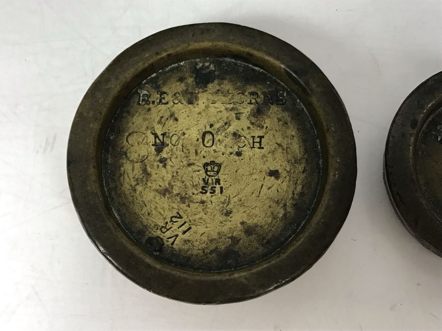 Antique English Cast Iron W & T Avery 4lb Scale With Pair Of English Measuring Weights 14W X 4D X 9H [Photo 14]