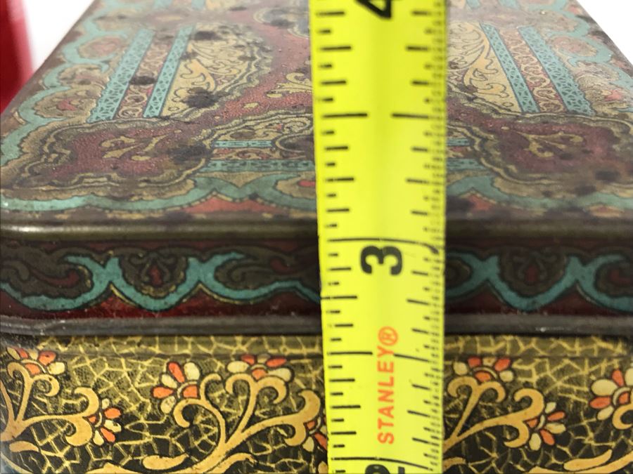 Pair Of Vintage Tins [Photo 14]