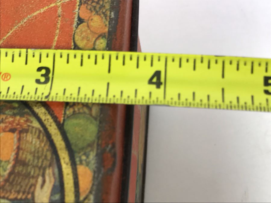 Pair Of Vintage Tins [Photo 16]