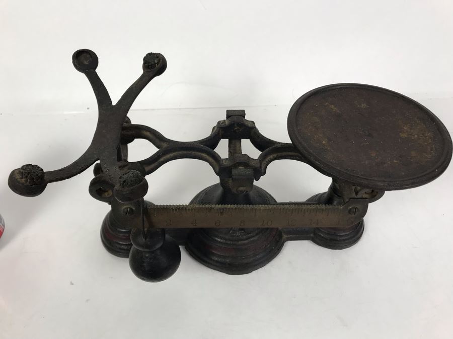 Antique Cast Iron Scale 14W X 12D X 9H [Photo 8]