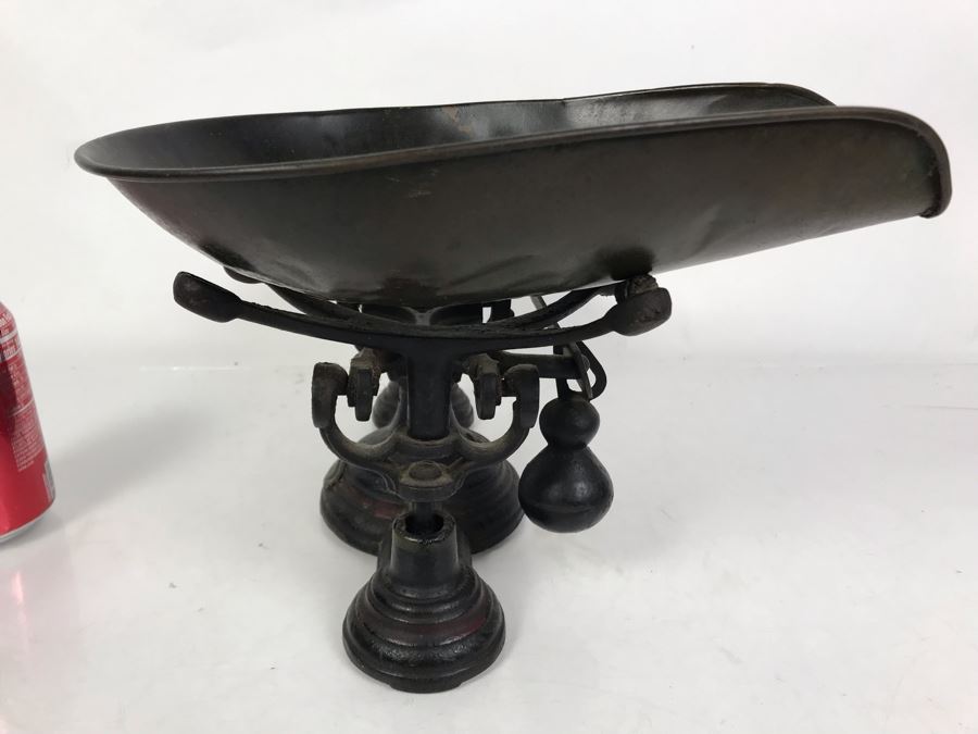 Antique Cast Iron Scale 14W X 12D X 9H [Photo 20]