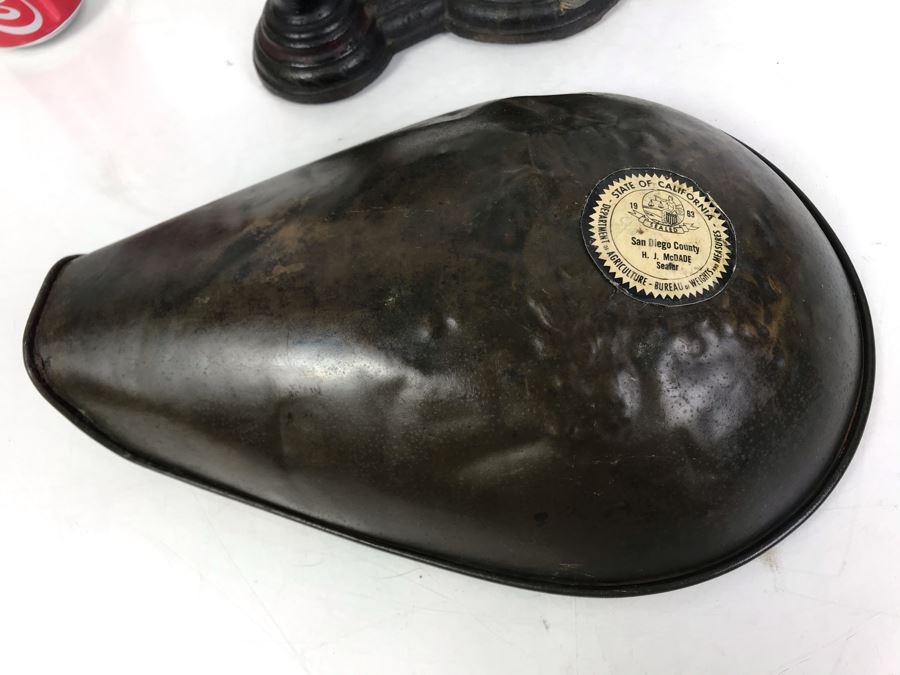 Antique Cast Iron Scale 14W X 12D X 9H [Photo 16]