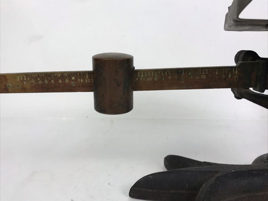 Antique Fairbanks Cast Iron Claw Foot Postal Scale Property Of U. S. P. O. Dept. Three Toed 17W X 9D X 7H [Photo 13]