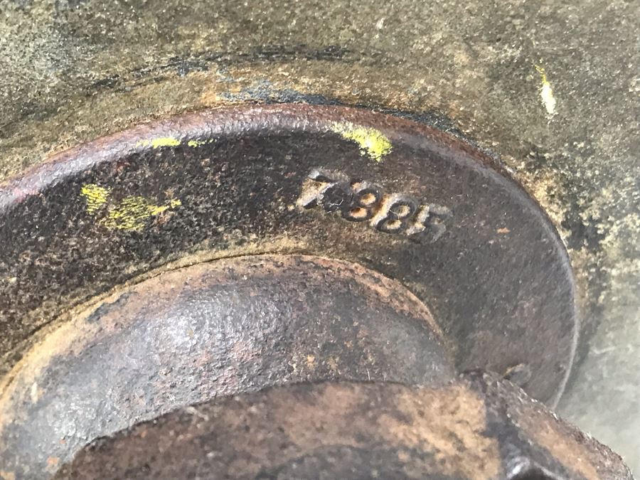 Antique Fairbanks Cast Iron Claw Foot Postal Scale Property Of U. S. P. O. Dept. Three Toed 17W X 9D X 7H [Photo 16]