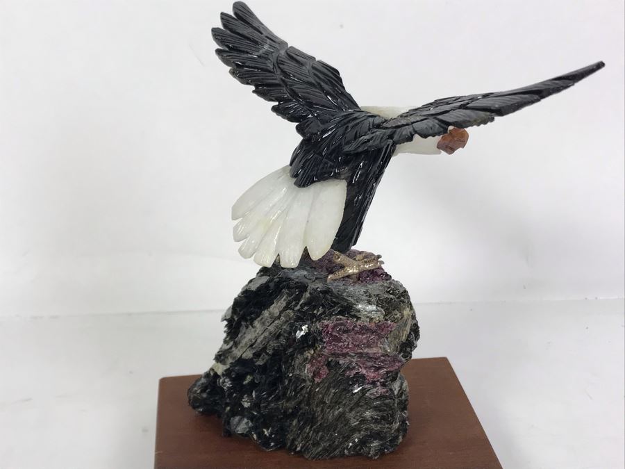 Bald Eagle Bird Figurine Hand-Carved In Semi-Precious Stones With Wooden Stand 5 X 4.5 X 7H [Photo 10]