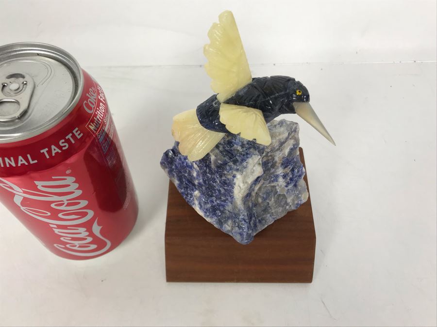 Hummingbird Figurine Hand-Carved In Semi-Precious Stones With Wooden Stand 3.5 X 3.5 X 5.5H [Photo 9]