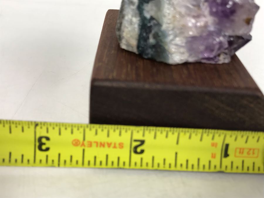 Bird Figurine Hand-Carved In Semi-Precious Stones On Amethyst Geode With Wooden Stand 2.5 X 2.5 X 4.5H [Photo 13]