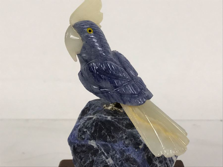 Bird Figurine Hand-Carved In Semi-Precious Stones With Wooden Stand 2.5 X 2.5 X 4.5H [Photo 4]