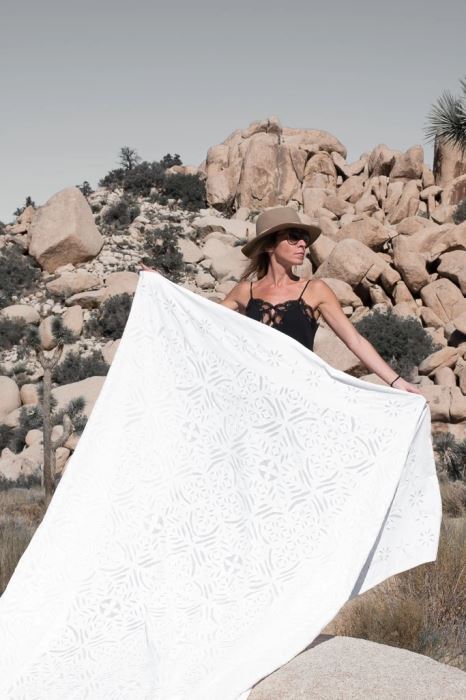 JUST ADDED - Orlean - Indian Hand Stitched White Cutwork Quilt Blanket - Bedding 87 X 107 Retails $189 [Photo 1]