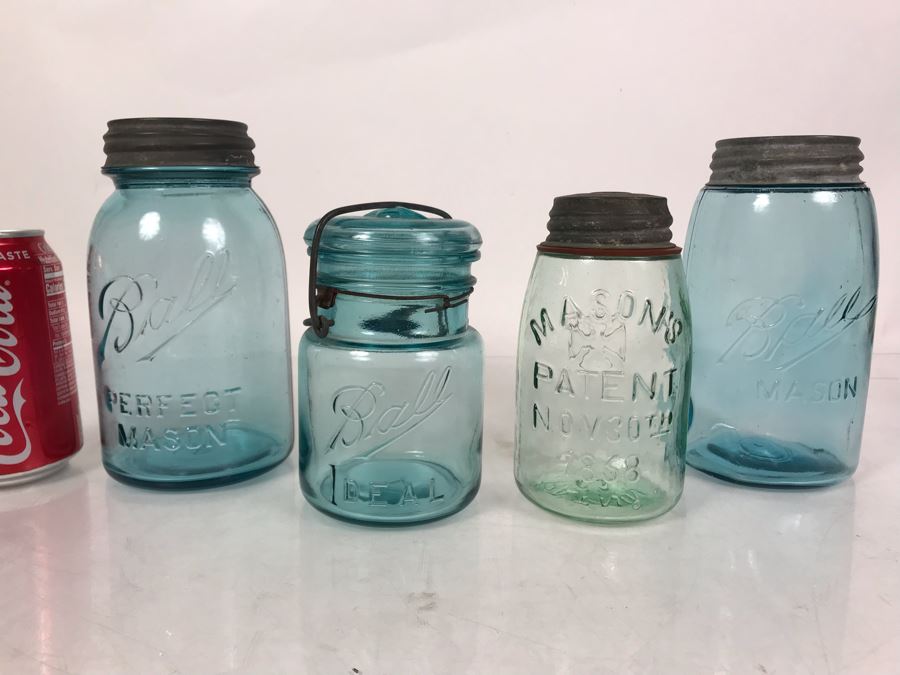 (3) Vintage Blue Colored Ball Jars And (1) Vintage Mason Jar Canning Jars 7H - 6H [Photo 1]