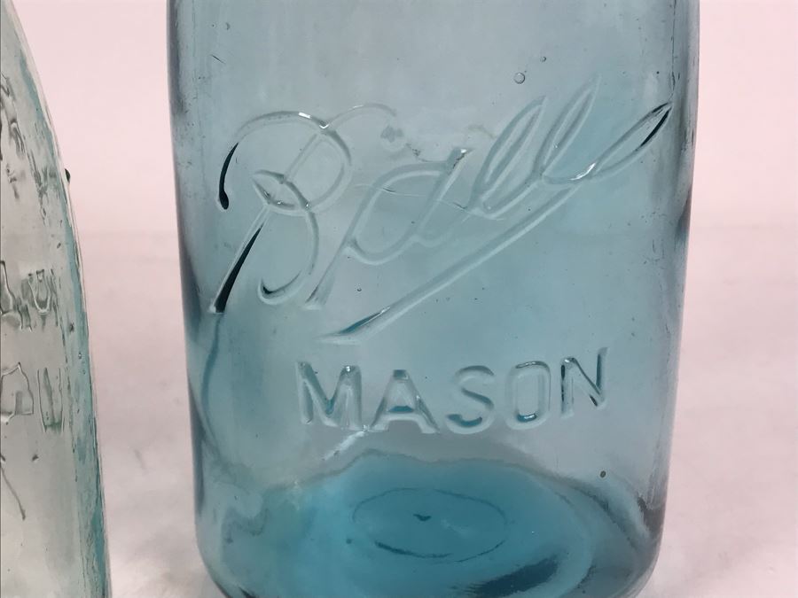 (3) Vintage Blue Colored Ball Jars And (1) Vintage Mason Jar Canning Jars 7H - 6H [Photo 8]