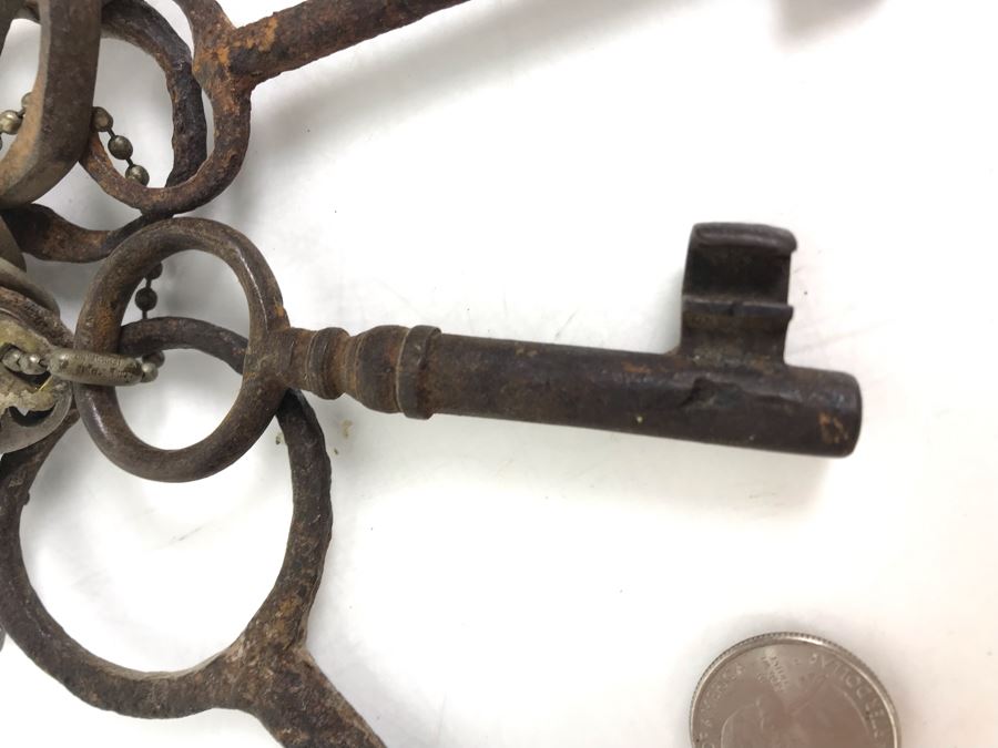 Collection Of Old Keys Including Old Cast Iron Skeleton Keys Treasure Chest Keys [Photo 6]