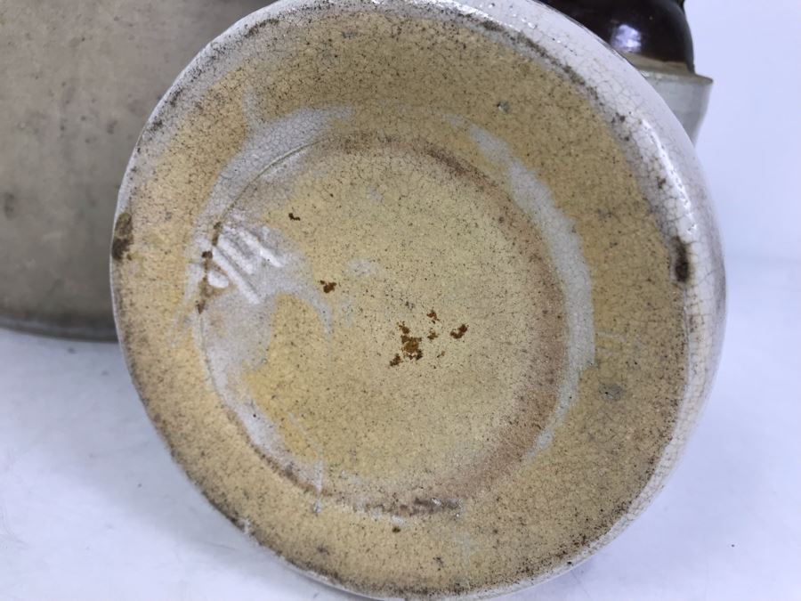 Set Of (2) Stoneware Jugs 10H / 9H And (1) Stoneware Pot With Lid 4H [Photo 8]