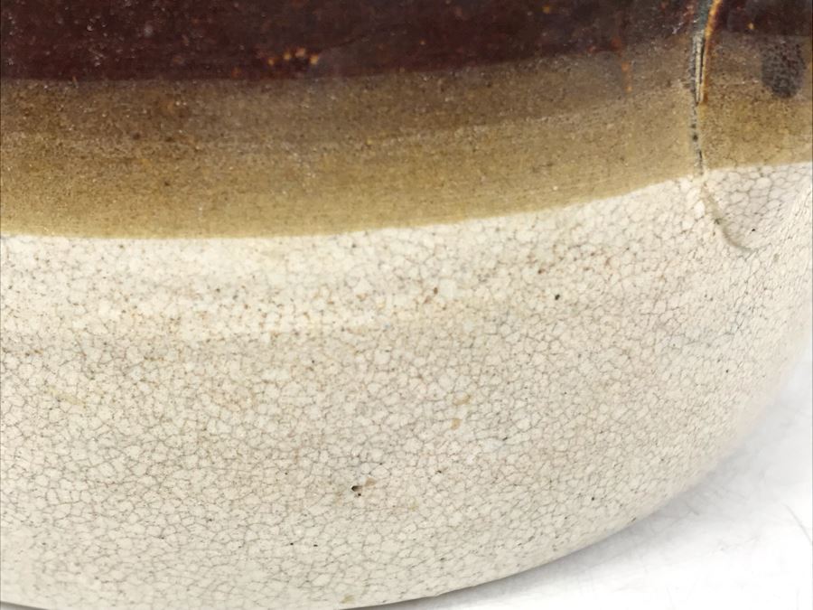 Set Of (2) Stoneware Jugs 10H / 9H And (1) Stoneware Pot With Lid 4H [Photo 7]