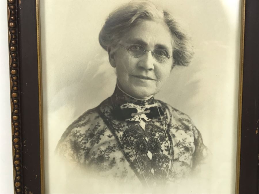 Vintage Signed B&W Portrait Photograph In Old Frame Christy Stucho Studio 8.5 X 12.25 [Photo 3]