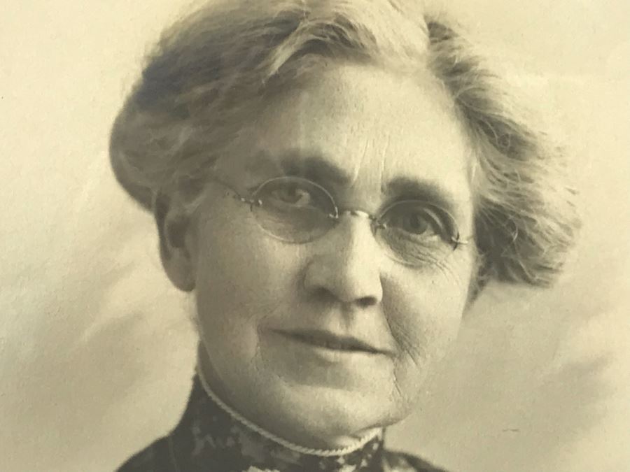 Vintage Signed B&W Portrait Photograph In Old Frame Christy Stucho Studio 8.5 X 12.25 [Photo 4]