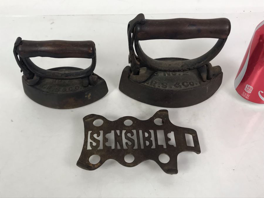 Pair Of Sensible Cast Iron Irons With Sensible Iron Trivet [Photo 2]