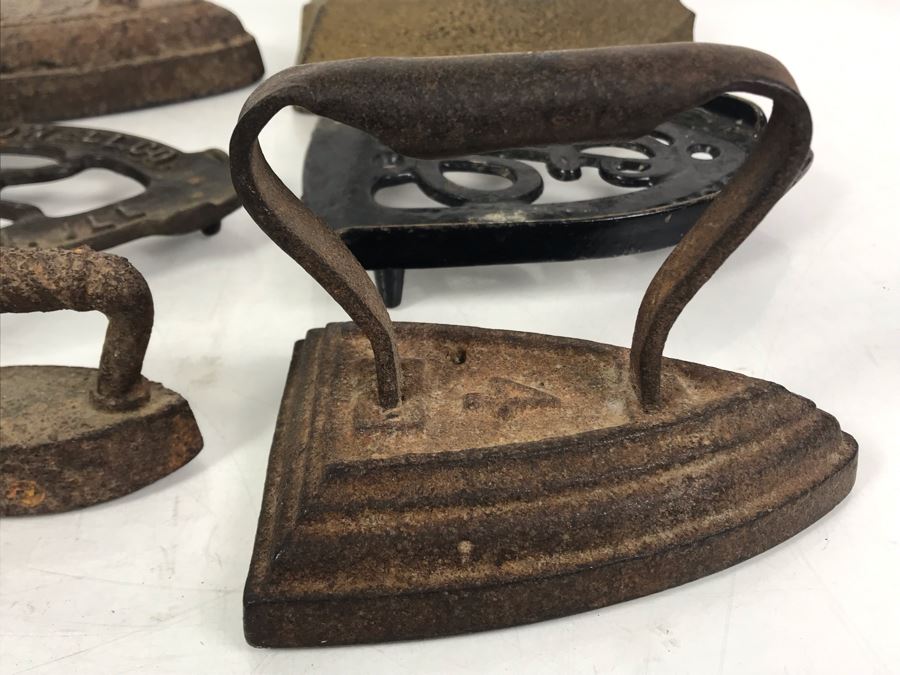 Collection Of (7) Antique Cast Iron Irons And (4) Antique Iron Trivets [Photo 17]