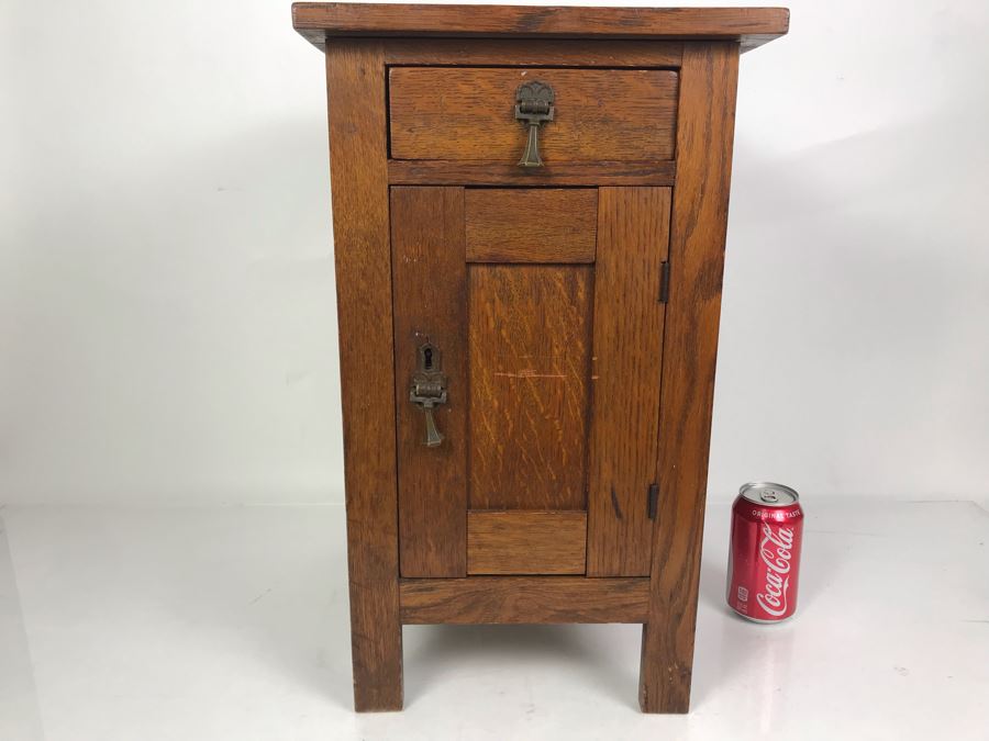 Arts & Crafts Mission Oak Tiger Oak Antique Chairside Humidor Liquor Cabinet [Photo 1]