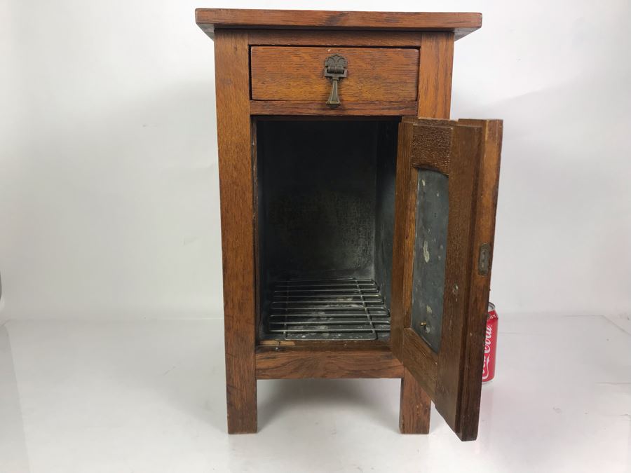 Arts & Crafts Mission Oak Tiger Oak Antique Chairside Humidor Liquor Cabinet [Photo 2]