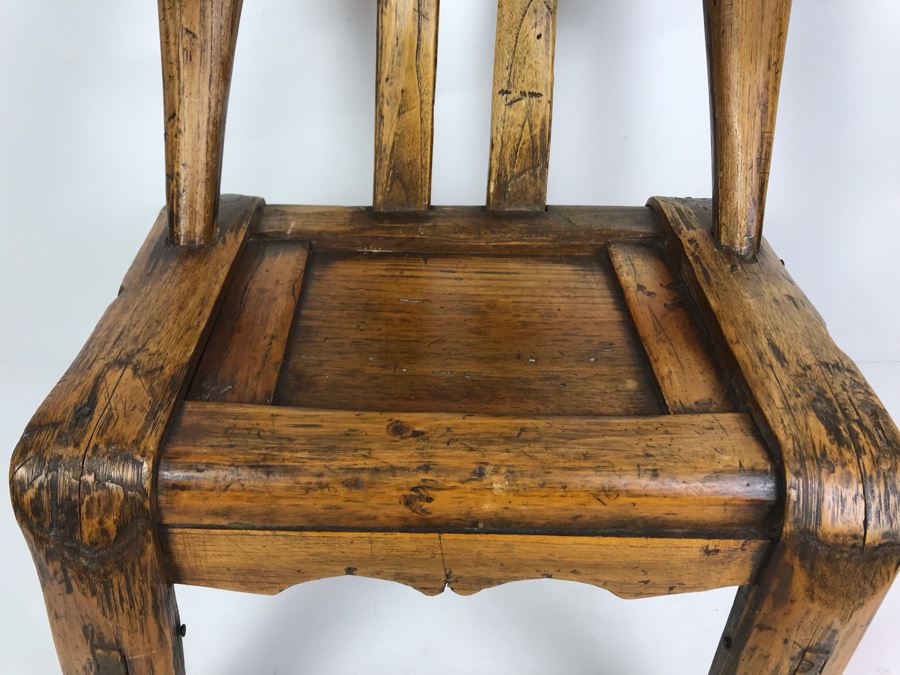 Small Asian Child's Chair 16W X 13.5D X 25H [Photo 2]