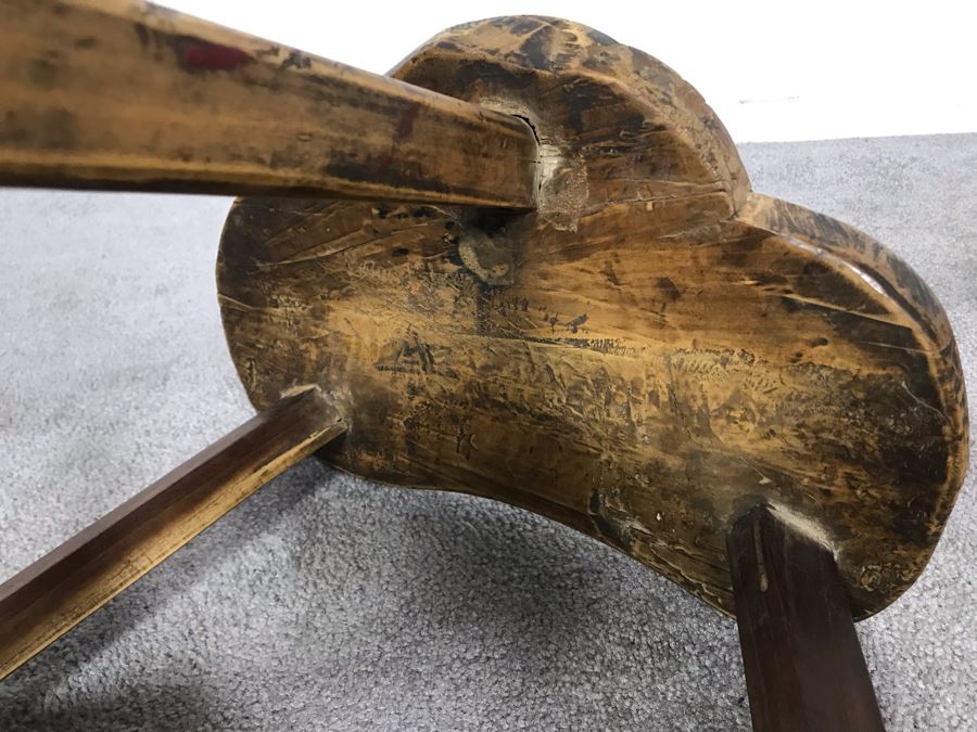 Large Vintage 3-Legged Stool 19H [Photo 8]