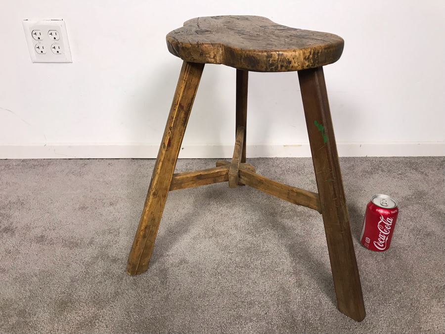 Large Vintage 3-Legged Stool 19H [Photo 5]
