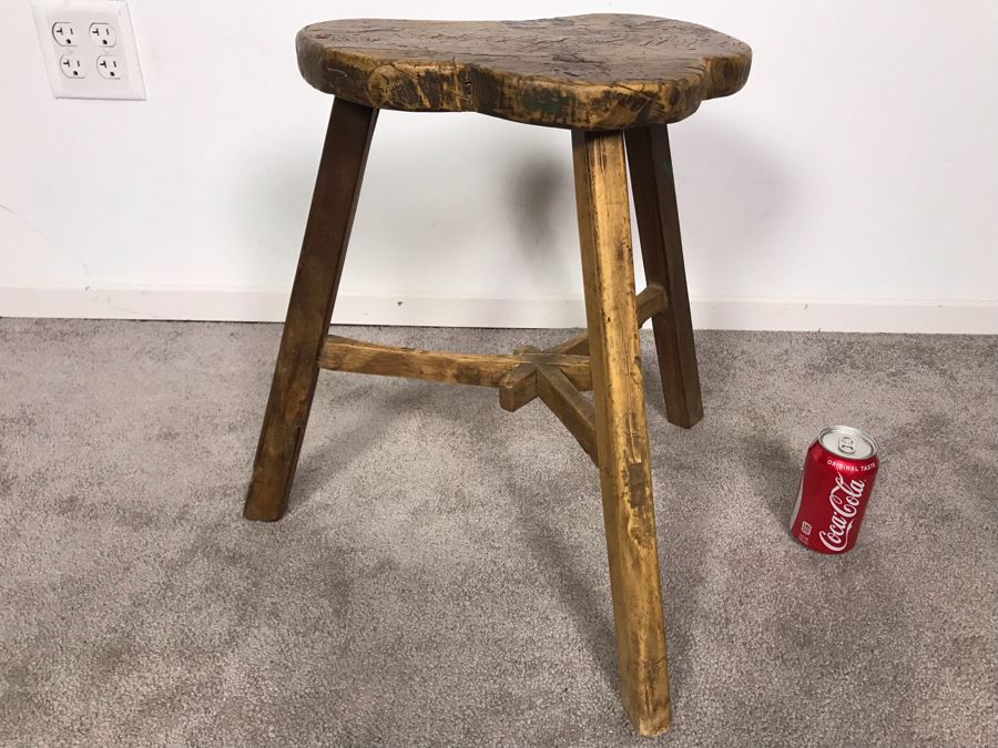 Large Vintage 3-Legged Stool 19H [Photo 1]