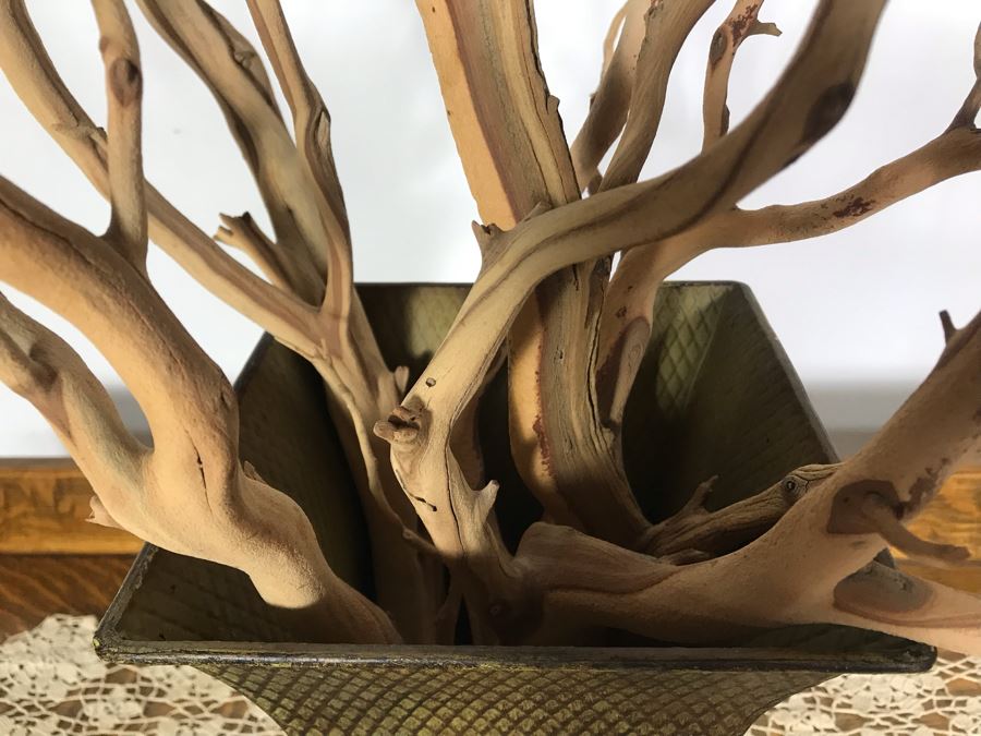 Manzanita Branches In Metal Vase With Decorative Clip On Birds 33H X 28W - Just Added [Photo 5]