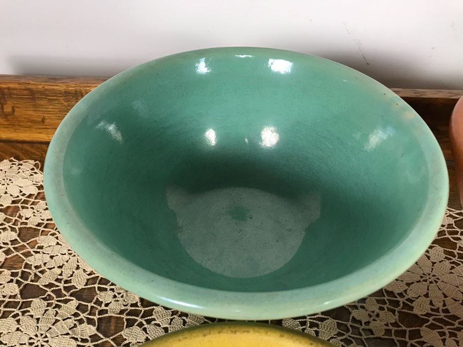 Vintage Colorful Mid-Century Nesting Mixing Bowls (4) Unmarked Pottery Bowls 10.5R - 7R - Just Added [Photo 12]