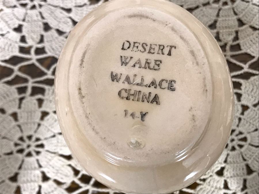 Vintage 1930s Restaurant Ware Creamers Some With Underplates Apx 27 Pieces: Mayan Ware Mayer China, Hall, Wallace China Desert Ware, Shenango New Castle PA, McNicol China Roloc, Syracuse China, Coorsite, Warwick China - Just Added [Photo 22]