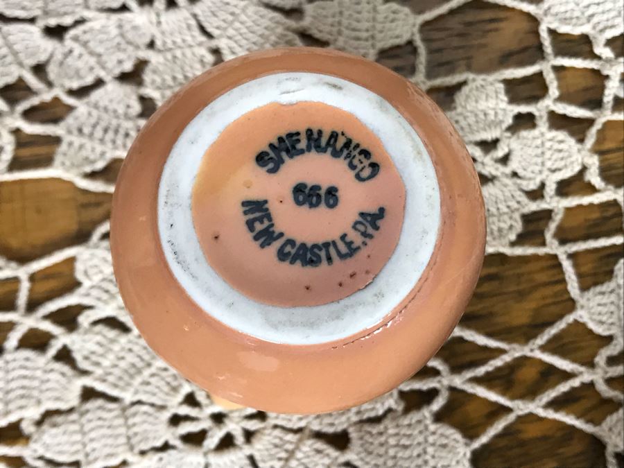 Vintage 1930s Restaurant Ware Creamers Some With Underplates Apx 27 Pieces: Mayan Ware Mayer China, Hall, Wallace China Desert Ware, Shenango New Castle PA, McNicol China Roloc, Syracuse China, Coorsite, Warwick China - Just Added [Photo 23]