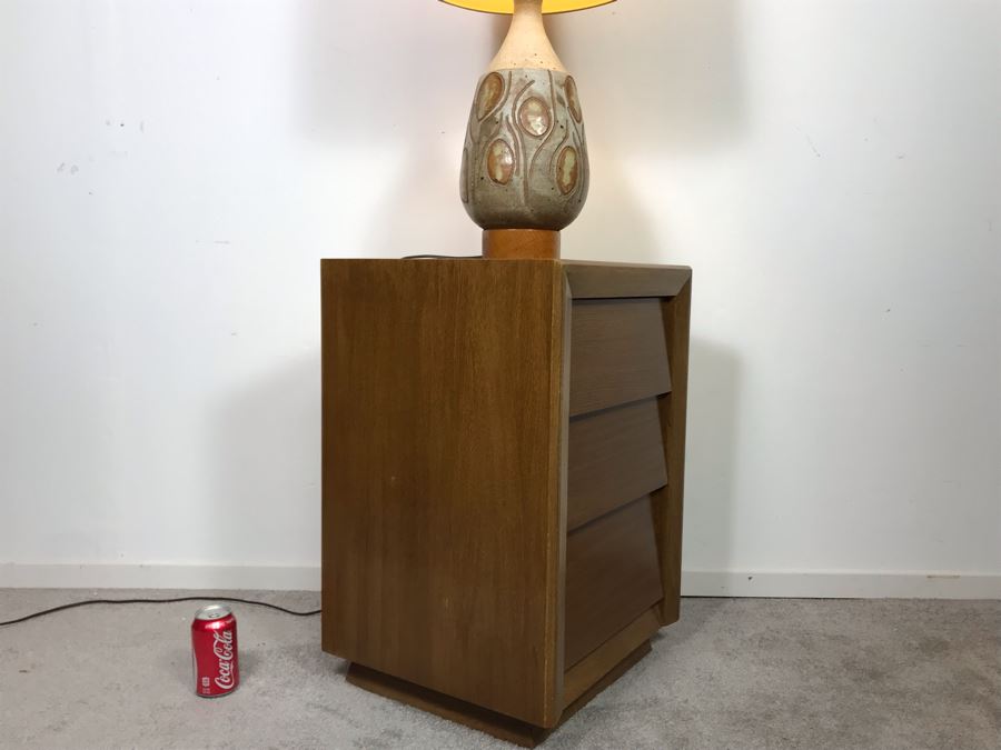 Mid-Century Custome Dowell Furniture Gardena, CA Nightstand Dresser (3) Drawers - Just Added [Photo 2]